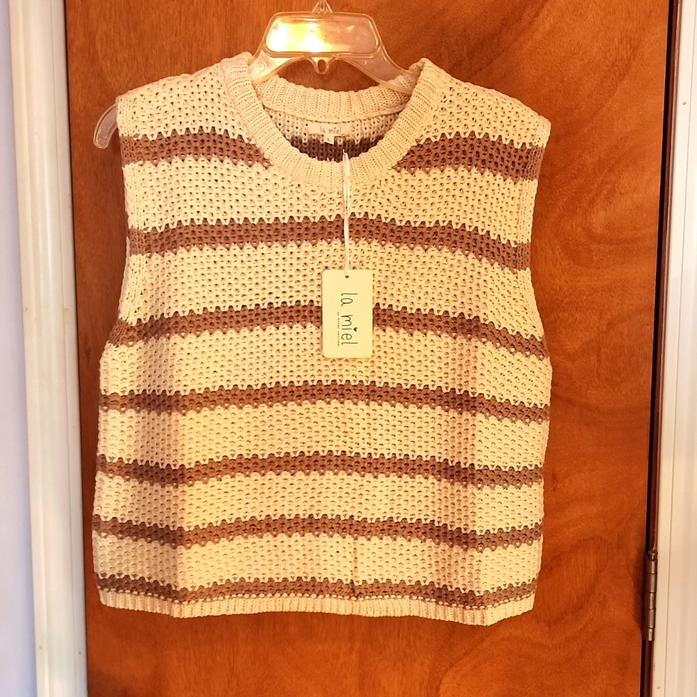 La Miel sleeveless sweater Sz L